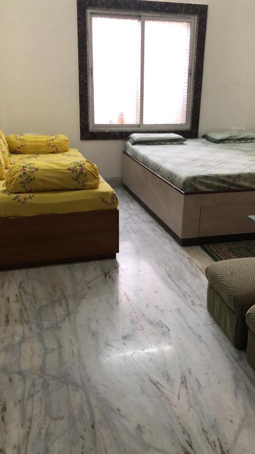 Ramaya Home Stay Варанаси Екстериор снимка