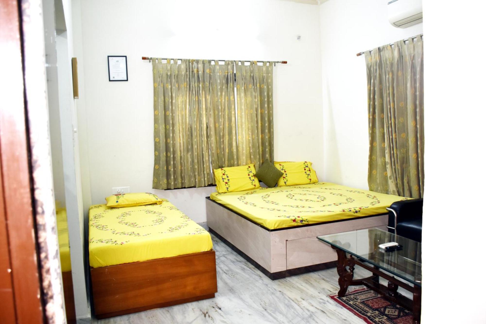 Ramaya Home Stay Варанаси Екстериор снимка