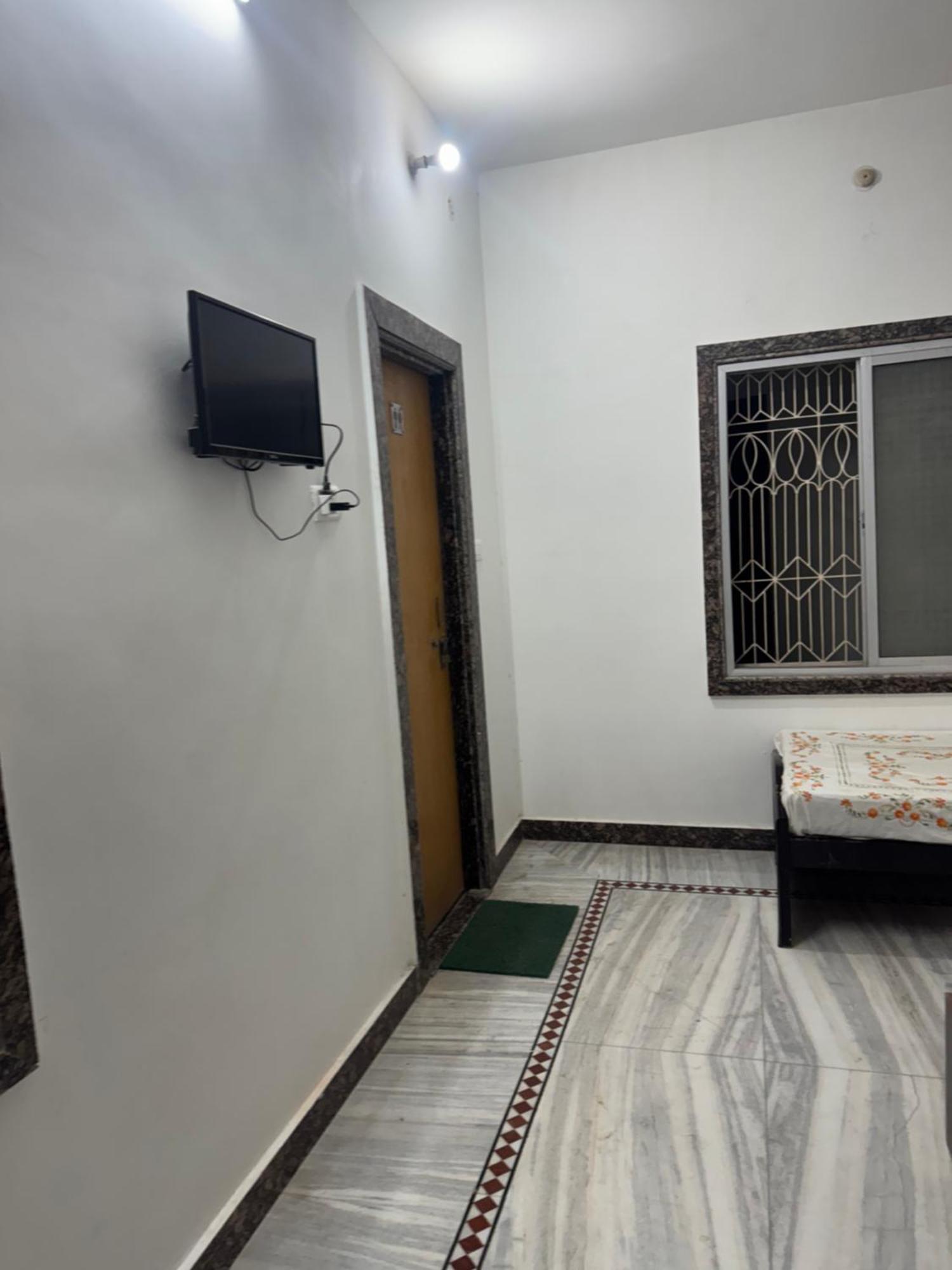Ramaya Home Stay Варанаси Екстериор снимка