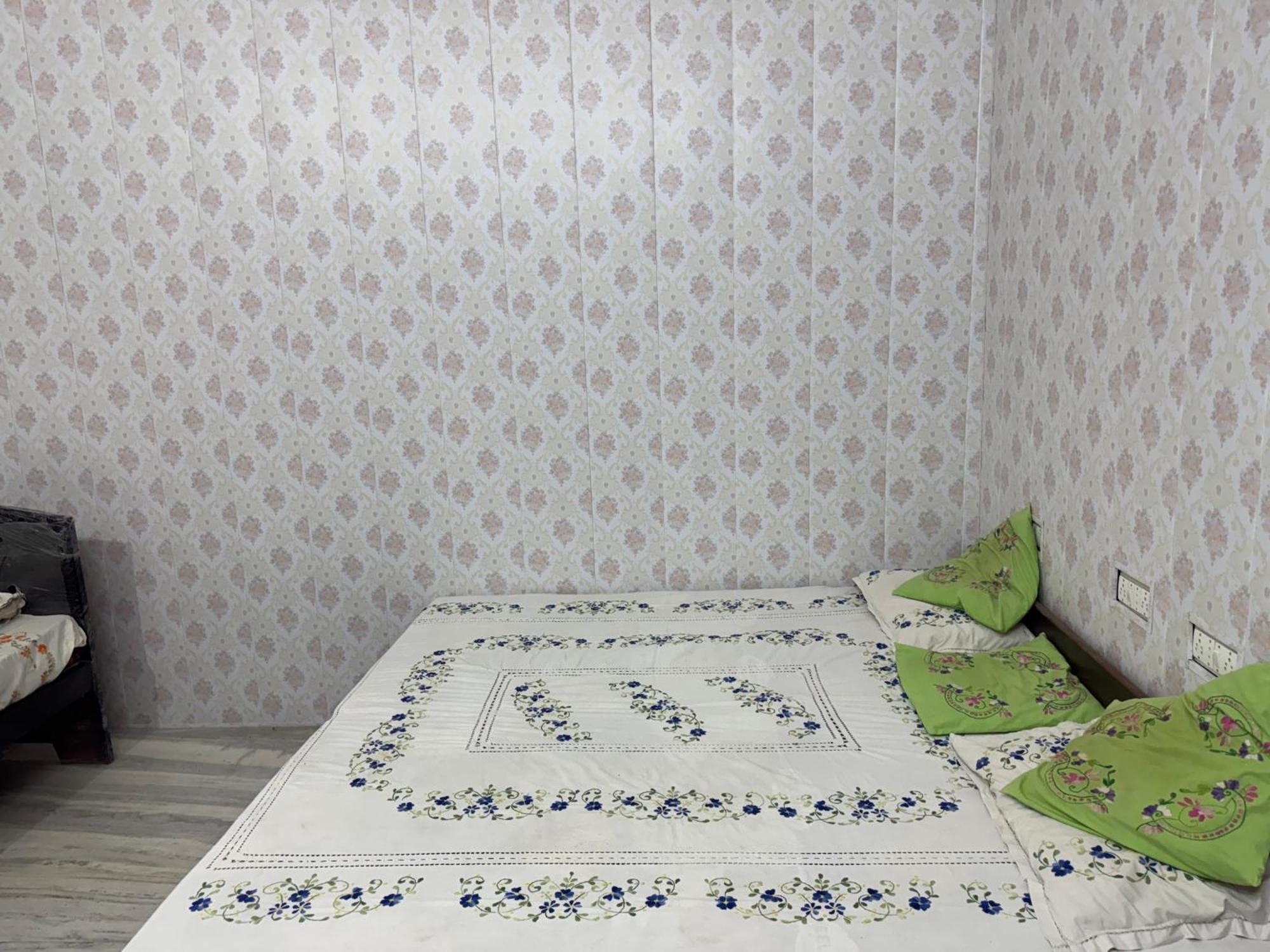 Ramaya Home Stay Варанаси Екстериор снимка